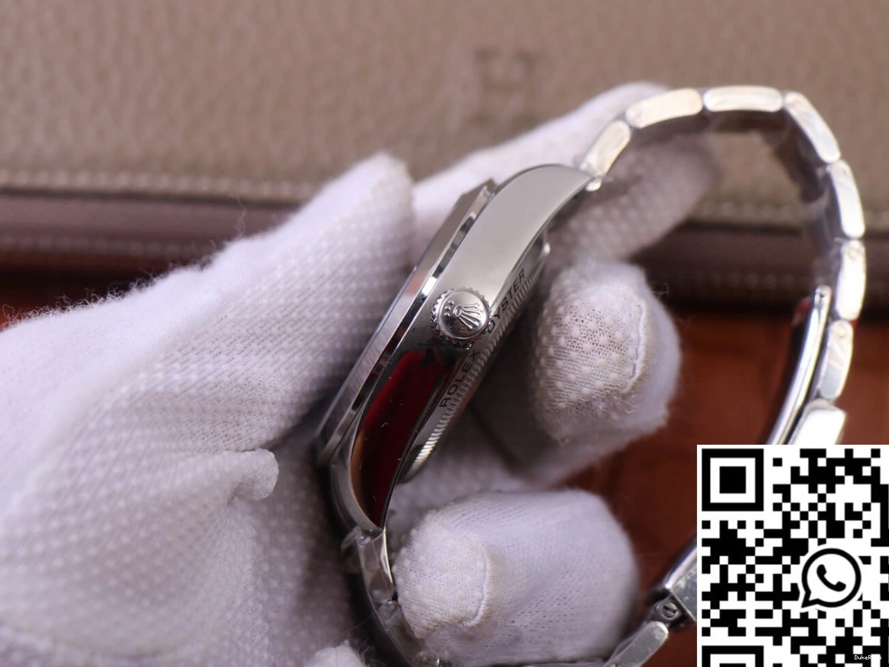 Design 116400 Base watch case Noir Label Factory Silver Replica LNT01HS-001 Rolex JB Milgauss 0109